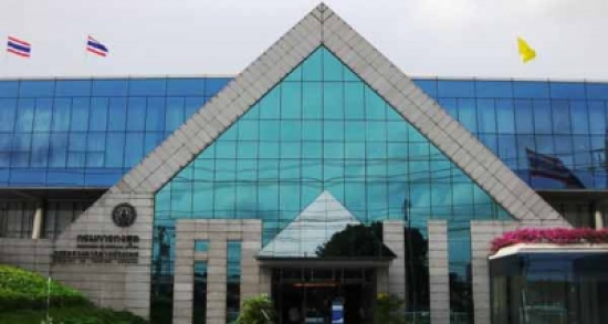 هولندا تناشد رعاياها مغادرة بنغازي وتجدد تحذيرها من السفر إلى ليبيا